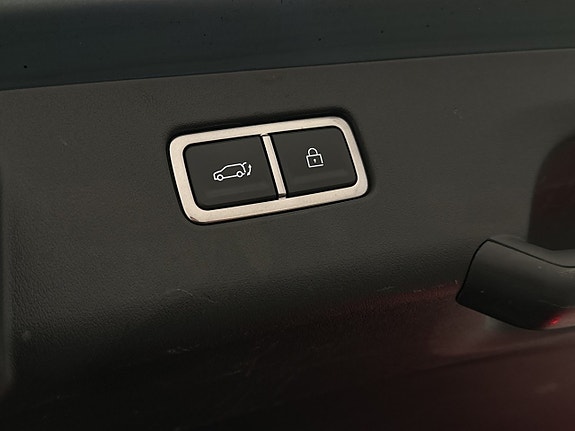 Kia EV9 12 of 30