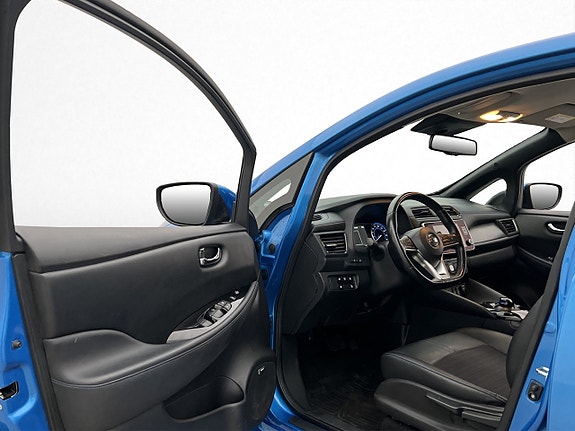 Nissan Leaf 12 of 30