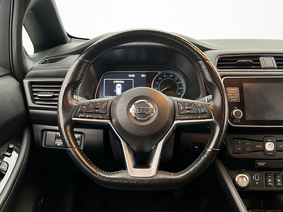 Nissan Leaf 16 of 30