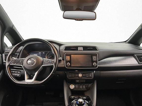 Nissan Leaf 15 of 30