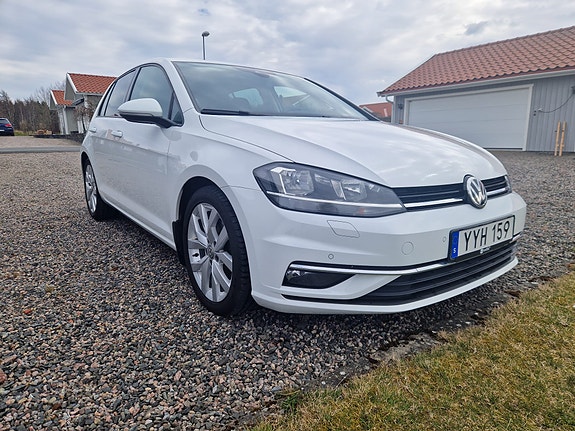 Volkswagen Golf VII 3 of 8