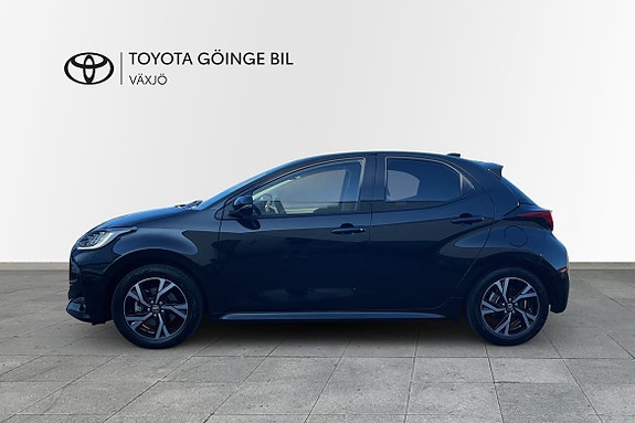 Toyota Yaris 4 of 22