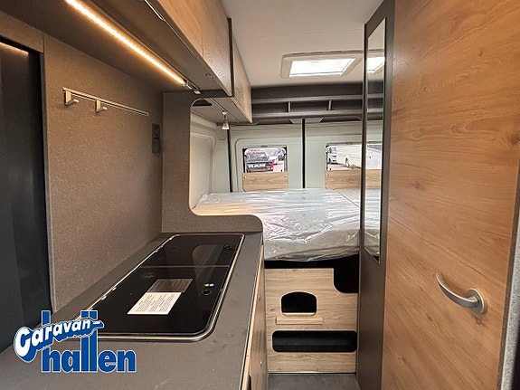Dethleffs Globetrail 600 DS - Active "Master Class" (Truma diesel 6DE) Vit utv. 17 of 27