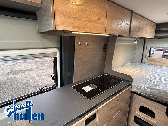 Dethleffs Globetrail 600 DS - Active "Master Class" (Truma diesel 6DE) Vit utv. 16 of 27