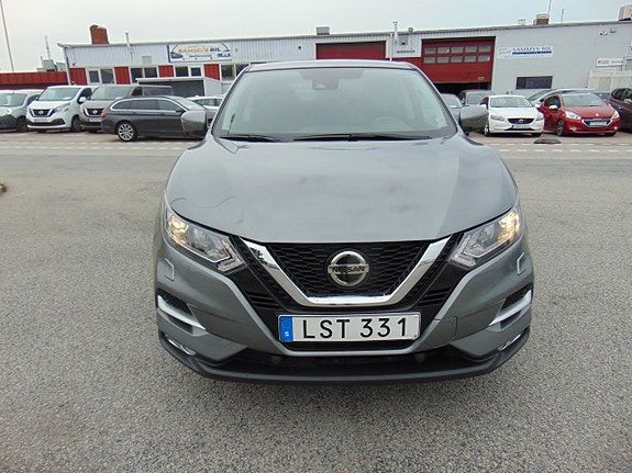 Nissan Qashqai 3 of 10