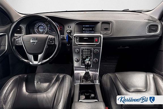 Volvo V60 9 of 16