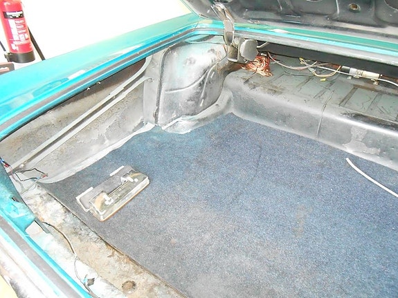 Pontiac Bonneville 24 of 26