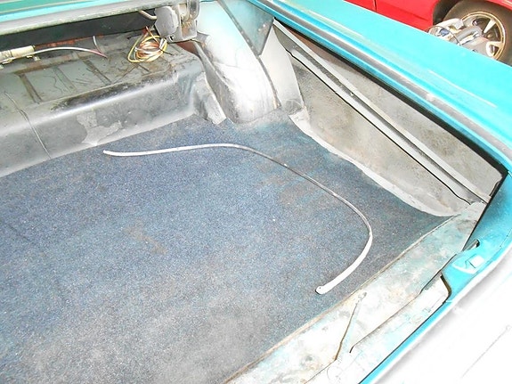 Pontiac Bonneville 25 of 26