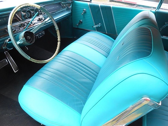 Pontiac Bonneville 11 of 26