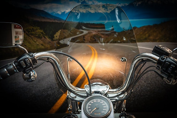 Harley-Davidson Dyna Wide Glide (FXDWG) 16 of 19