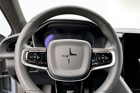 Polestar 2 11 of 15