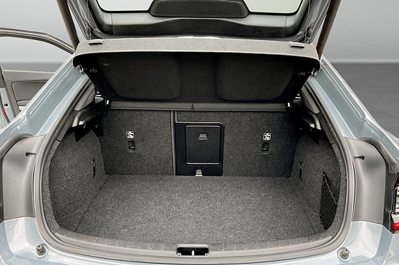 Polestar 2 14 of 15