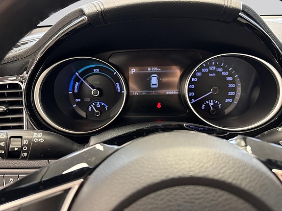 Kia Ceed 10 of 15
