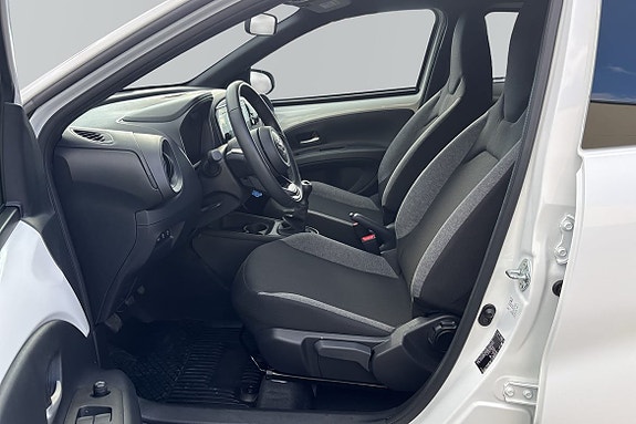Toyota Aygo X 13 of 20