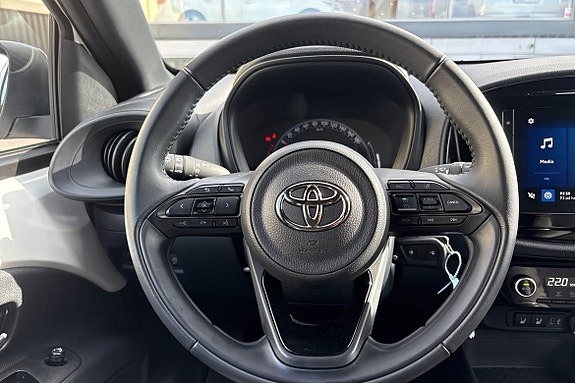 Toyota Aygo X 14 of 20