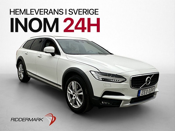 Volvo V90 Cross Country 2 of 30