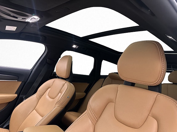 Volvo V90 Cross Country 14 of 30