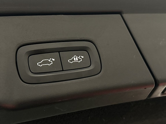 Volvo V90 Cross Country 9 of 30