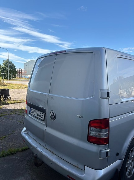 Volkswagen Transporter 7 of 9