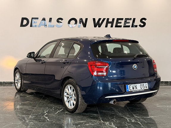 BMW 118d 6 of 13