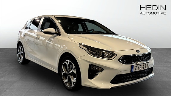 Kia Ceed 2 of 11