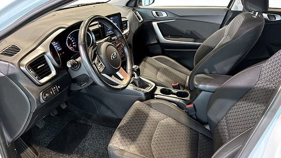 Kia Ceed 6 of 11