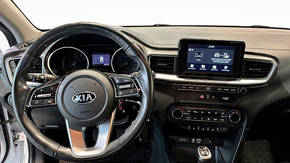 Kia Ceed 10 of 11
