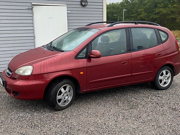 Chevrolet Tacuma 3 of 7