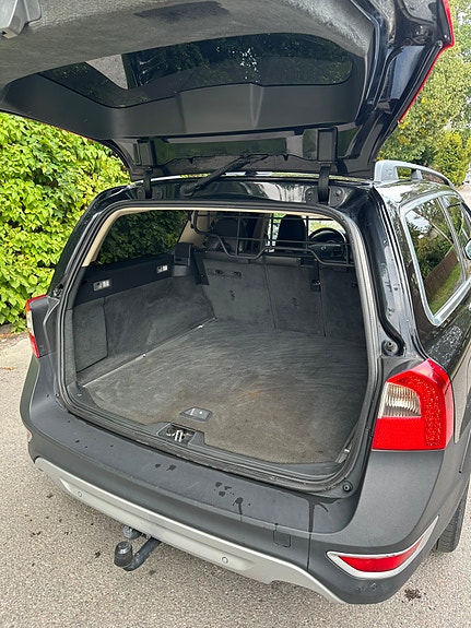 Volvo XC70 7 of 7