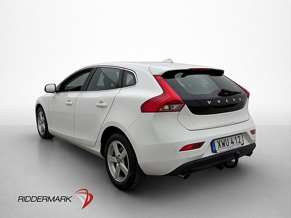 Volvo V40 4 of 27