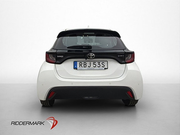 Toyota Yaris 6 of 27