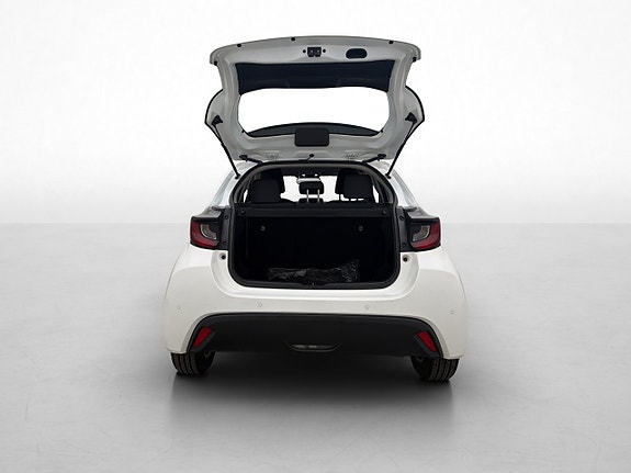 Toyota Yaris 23 of 27