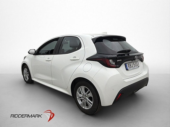 Toyota Yaris 5 of 27