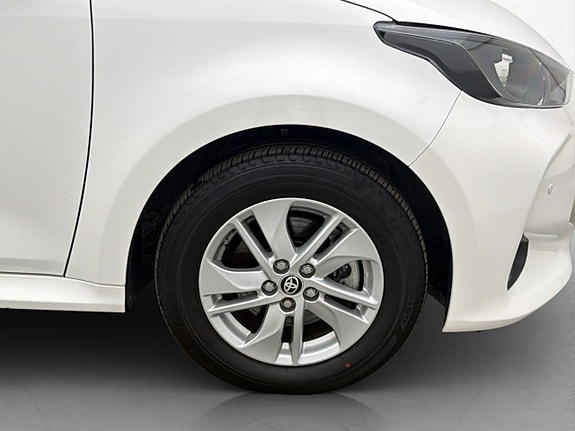 Toyota Yaris 27 of 27