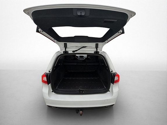 Volvo V70 26 of 30