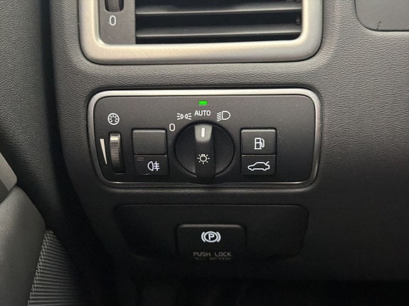Volvo V70 25 of 30