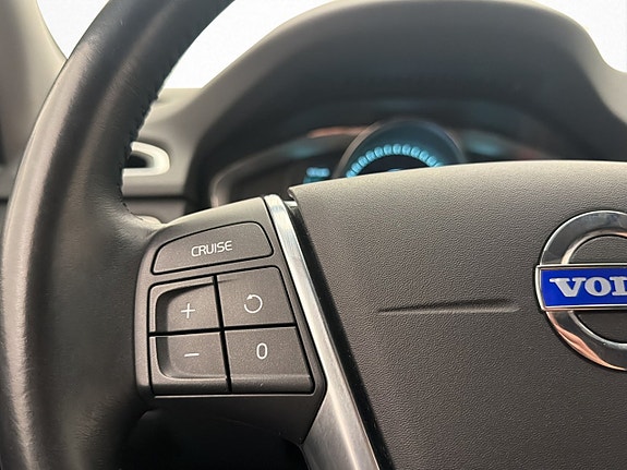 Volvo V70 19 of 30