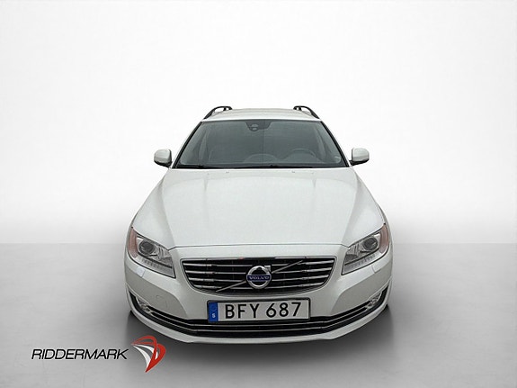 Volvo V70 2 of 30