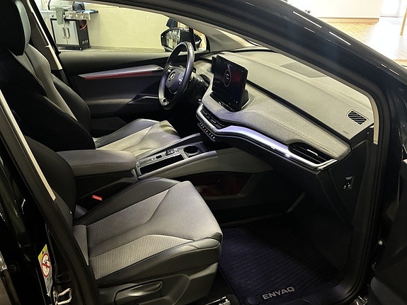 Skoda Enyaq 10 of 22