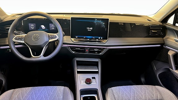 Volkswagen Tiguan 10 of 12
