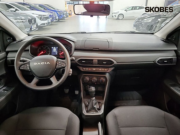 Dacia Sandero 11 of 18