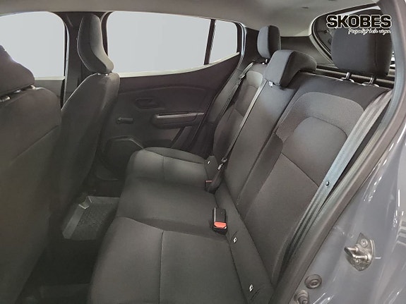 Dacia Sandero 9 of 19
