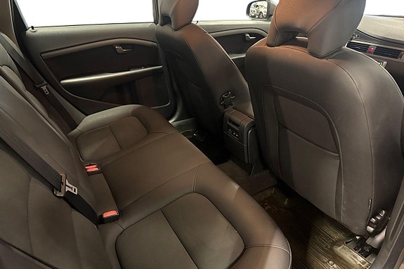 Volvo V70 17 of 27