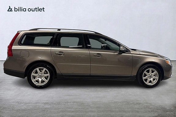 Volvo V70 7 of 27