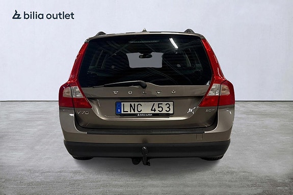 Volvo V70 5 of 27
