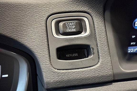 Volvo V70 20 of 25