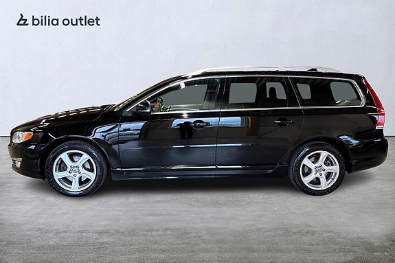 Volvo V70 4 of 25