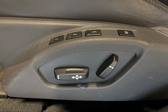 Volvo V70 19 of 25