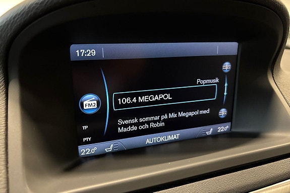 Volvo V70 17 of 25