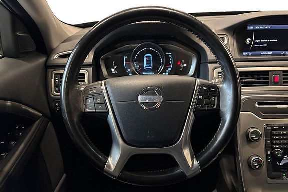 Volvo V70 11 of 25